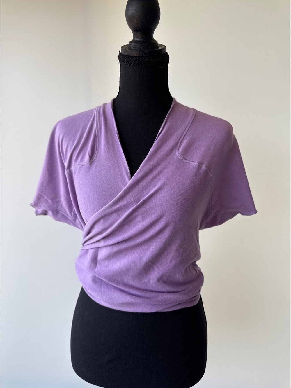 Nike Wrap Top Womens Small Purple Tie Waist Short Sleeve Yoga Athleisure